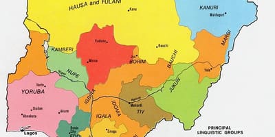 Karte von nigeria zeigt ethnischen Gruppen
